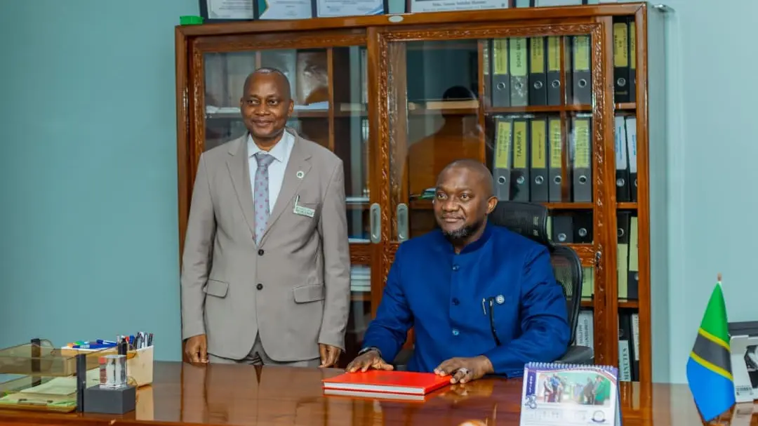 WAZIRI WA AFYA MHE MOHAMED MCHENGERWA AZINDUA BODI YA PILI Y ...