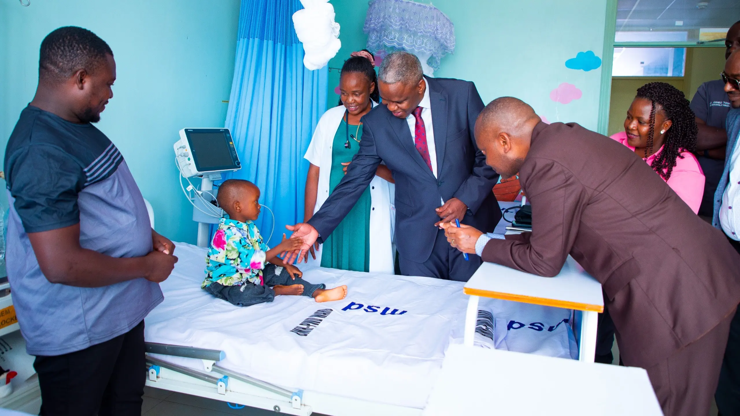 BALOZI WA TANZANIA NCHINI BURUNDI ATEMBELEA BMH NA KUWAONA W ...