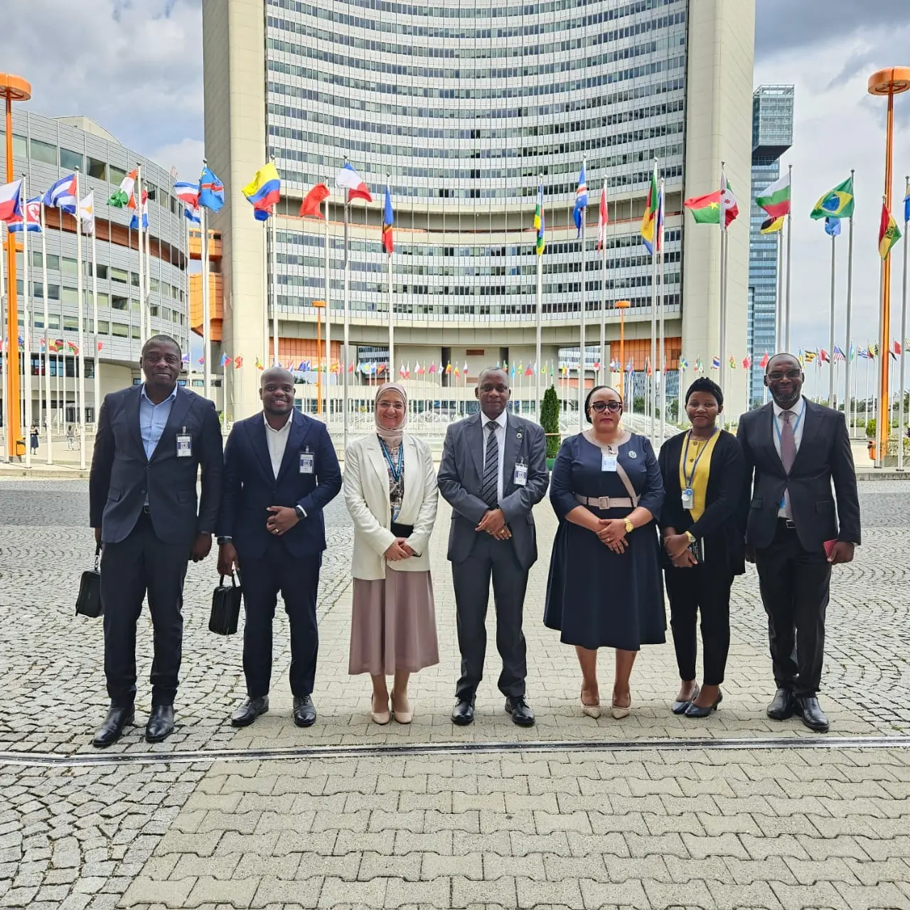 HABARI KATIKA PICHA:  BMH NA IAEA KUSHIRIKIANA